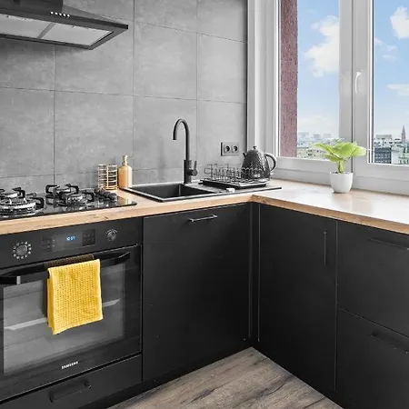 Апартаменты Skyapartment 16th Floor *