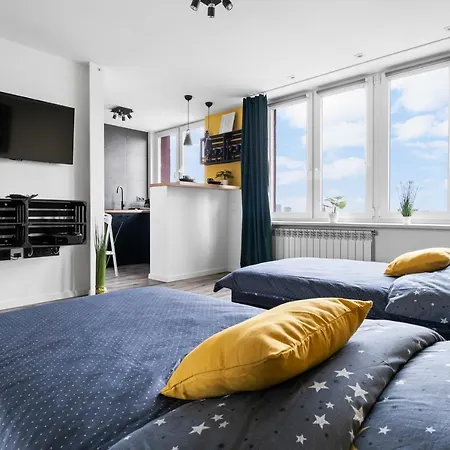 Апартаменты Skyapartment 16th Floor *