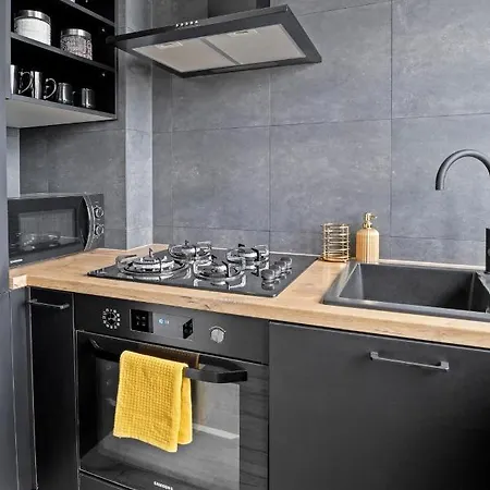 Skyapartment 16th Floor Apartman